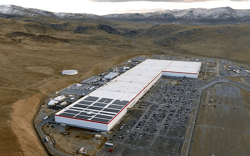 Tesla Gigafactory Nevada construction phase 1 completion